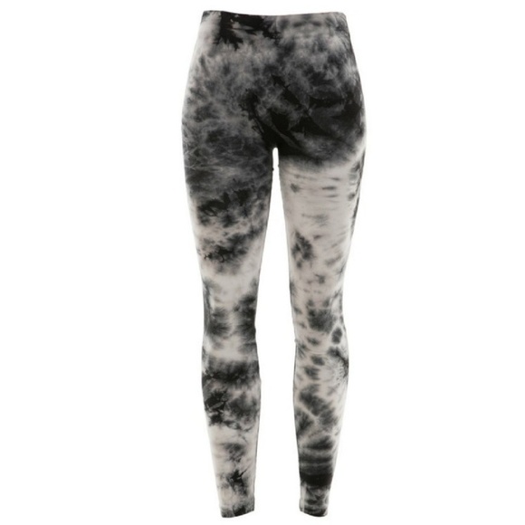 ACID WASH BUTTER FINISHED LEGGINGS - Picture 2 of 5